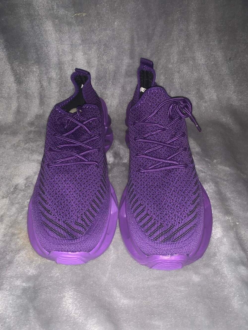 Lightweight Breathable Mesh Blade-Sole Running Sneakers